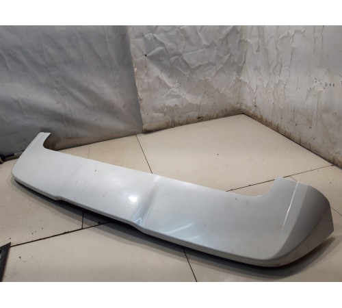 Спойлер крышки багажника