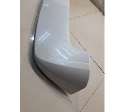 Спойлер крышки багажника