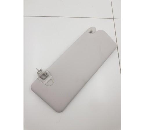 Козырёк солнцезащитный левый