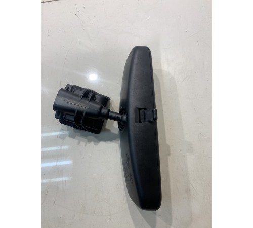 Салонное зеркало заднего вида