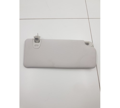 Козырёк солнцезащитный левый