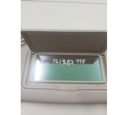 Козырёк солнцезащитный левый