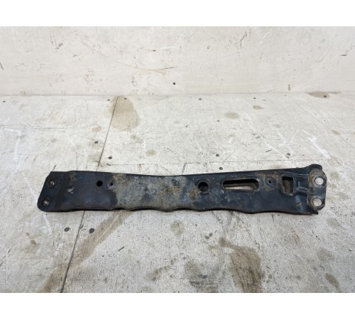 Рычаги подвески переднего подрамника правый