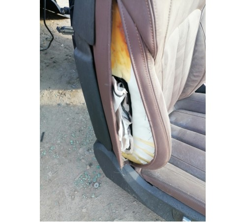 Сиденье переднее правое