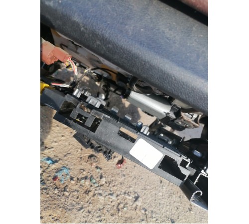 Сиденье переднее правое