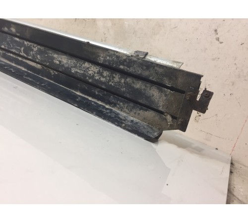 Ступенька правая