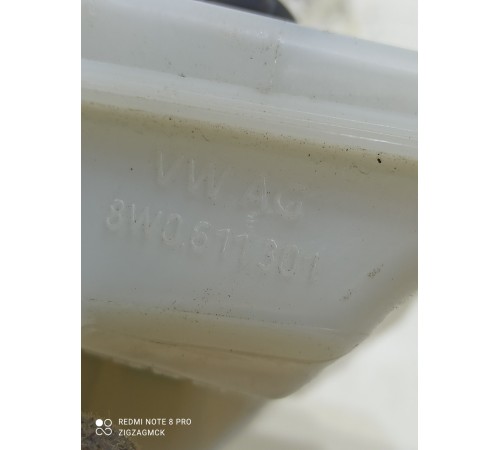 Бачок главного тормозного цилиндра