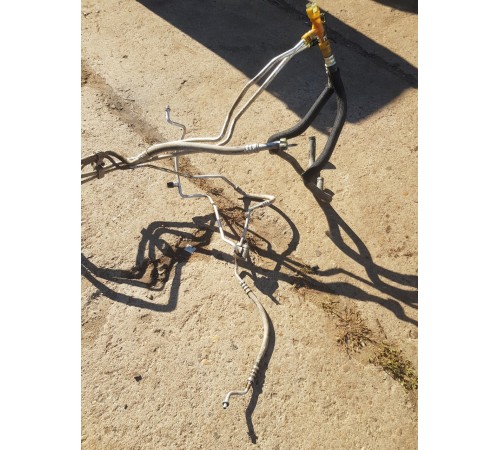 Магистраль системы кондиционирования отопителя печки