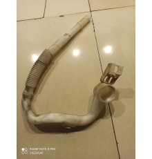 Заливная горловина бачка омывателя