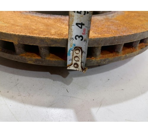 Тормозной диск передний