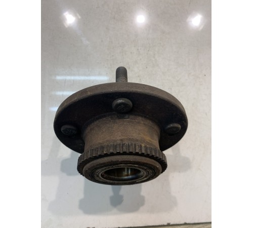 Ступица (задняя, левая)