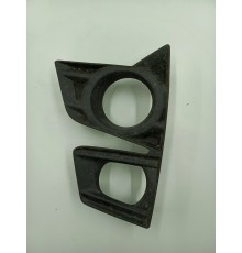 Накладка противотуманной фары правая