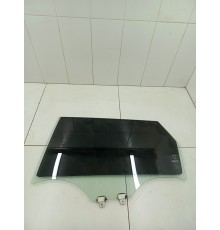 Стекло двери заднее левое