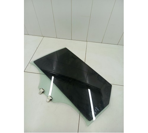 Стекло двери заднее левое