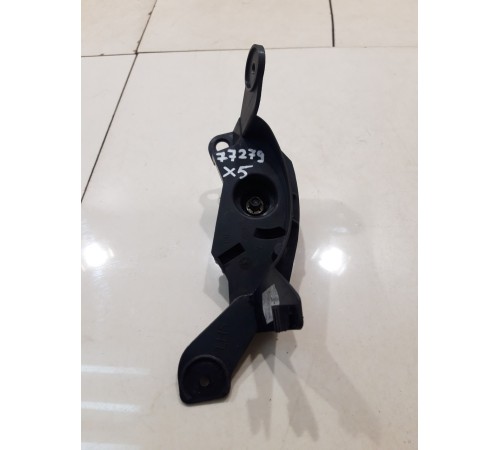 Механизм открывания капота