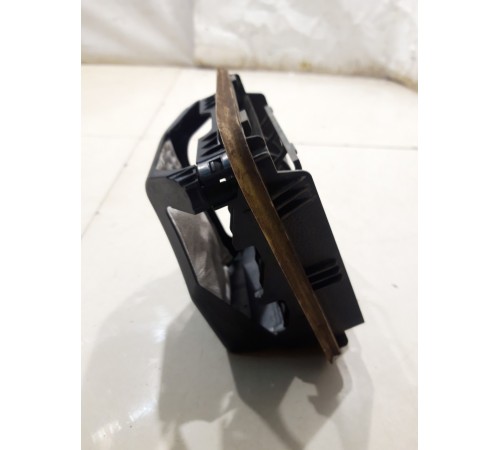 клапан циркуляции воздуха (задний левый)