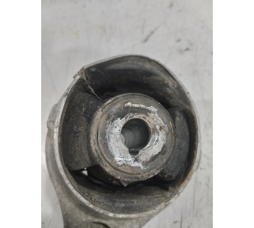 Рычаг подвески передний правый