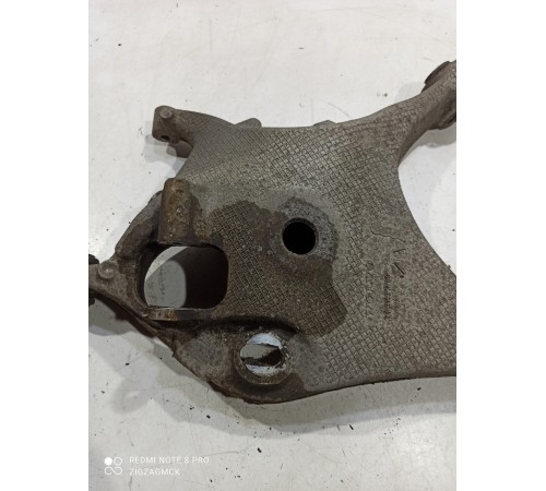 Рычаг подвески (задний, правый, нижний)