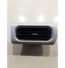 Дефлектор воздушный левый