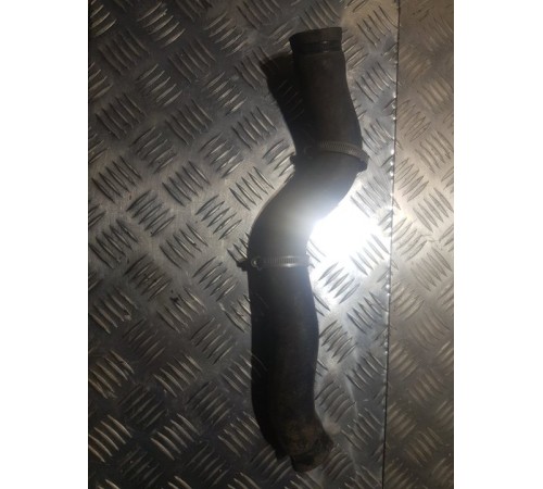 Патрубок радиатора