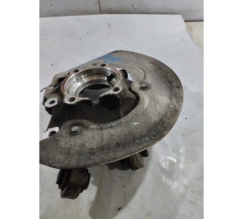 Кулак поворотный задний левый