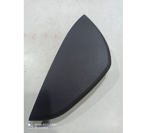 Накладка торпедо(левая)