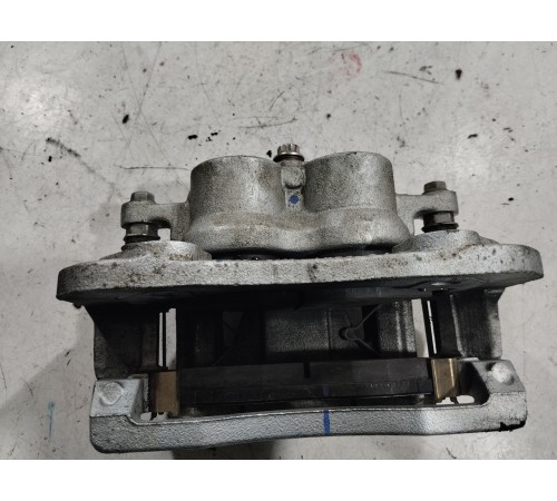 Суппорт(передний левый)