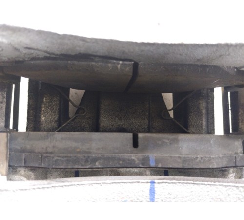 Суппорт(передний левый)