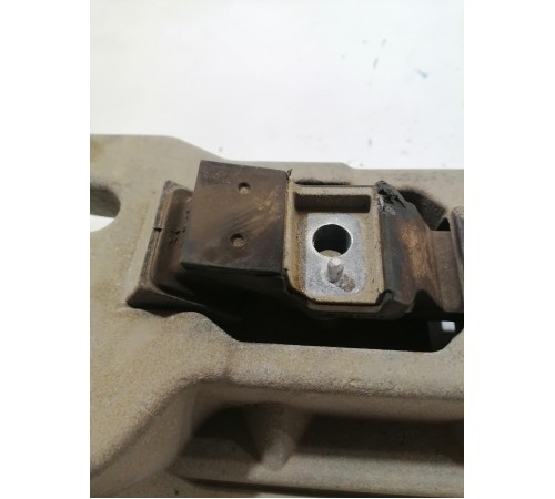 Кронштейн АКПП