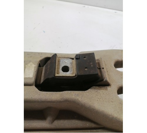 Кронштейн АКПП