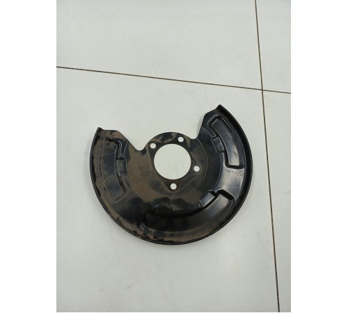 Кожух (пыльник) задний правый