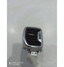 Дефлектор воздушный левый