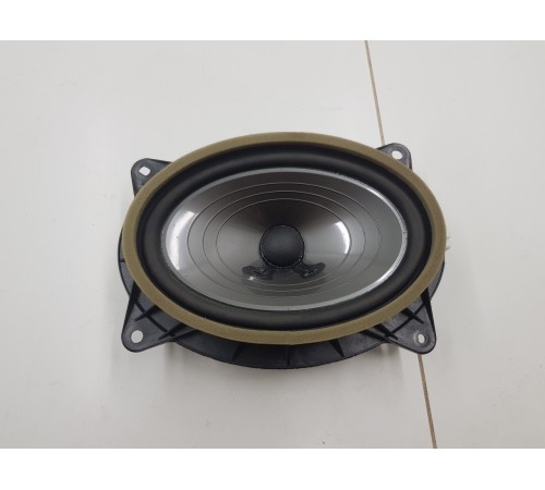 Динамик двери передний правый