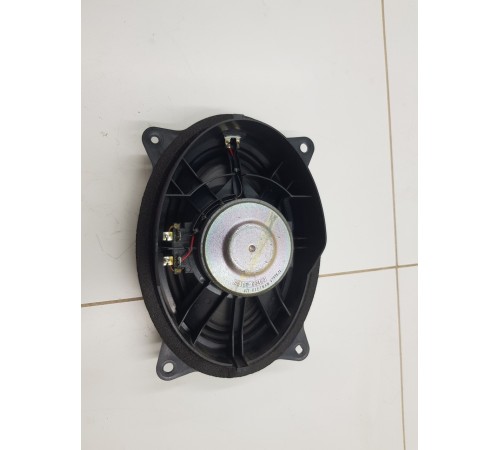 Динамик двери передний правый