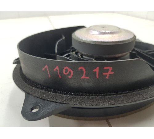 Динамик двери передний правый