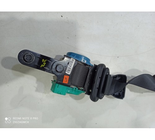 Ремень безопасности (задний левый)