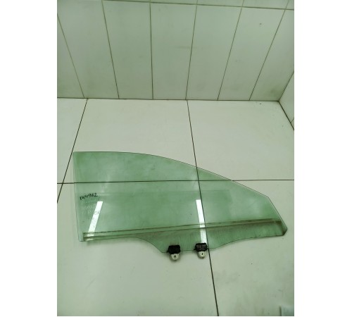 Стекло двери переднее правое (триплекс)