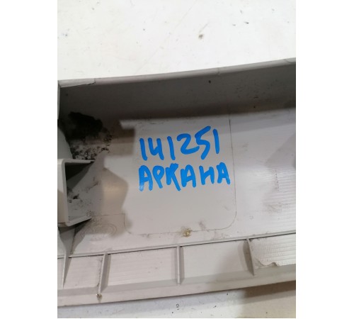 Обшивка стойки правая 