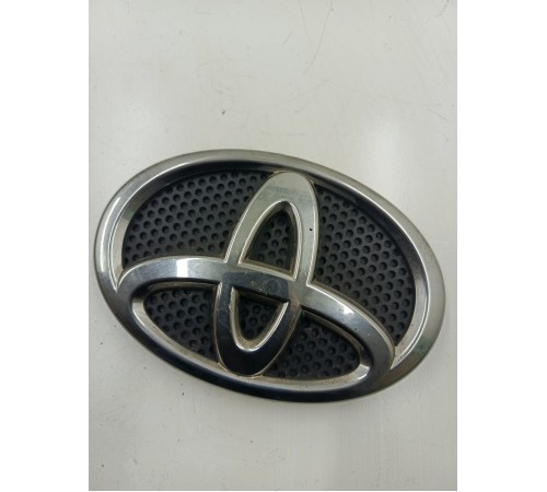 эмблема передняя