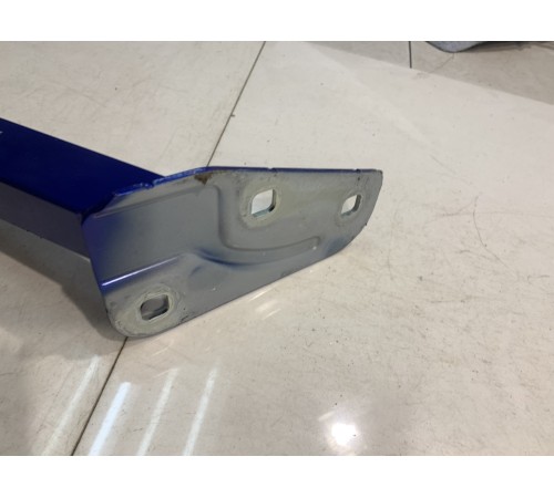 Петля багажника (правая)