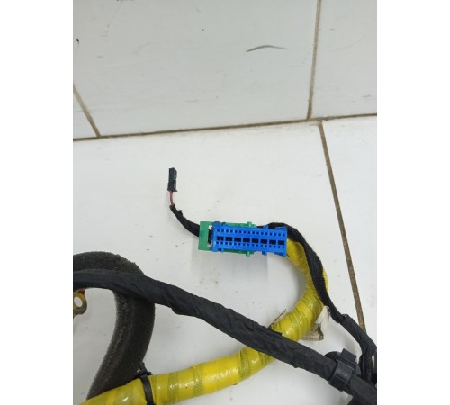 Электропроводка под торпедо