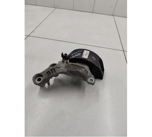 Опора двигателя правая