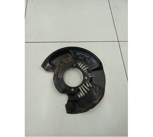 Кожух тормозного диска передний правый