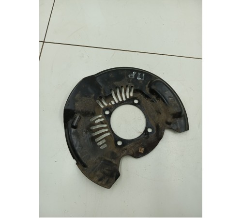 Кожух тормозного диска передний правый