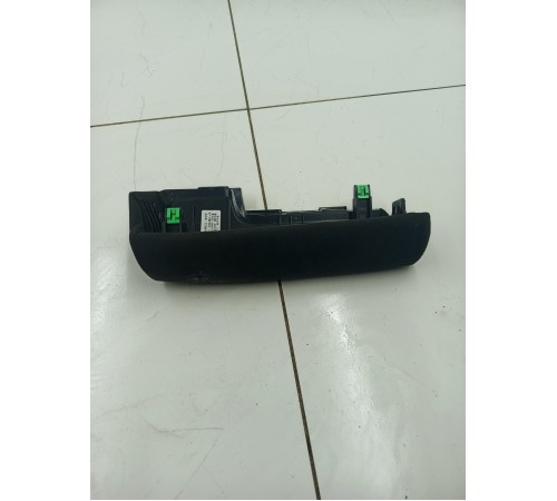 Накладка торпедо декоративная левая