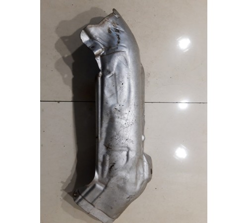 Теплоизоляционный экран катализатора левый