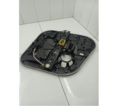 Стеклоподъемник задний левый