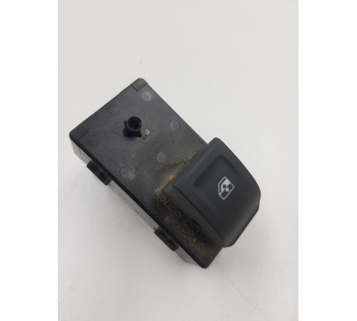 Кнопка стеклоподъемника двери задняя