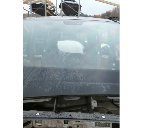 Стекло лобовое