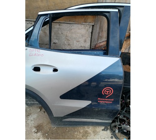 Дверь задняя правая